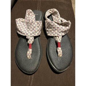 Sanuk women’s sz 11 Yoga Mat Bottom Wrap Around Shoes Sandals Red White Blue